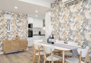 Piso en alquiler en Lucero en Madrid