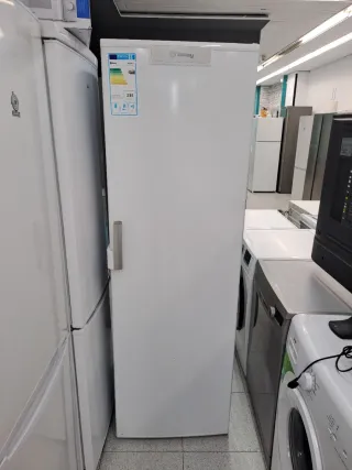 Congelador vertical balay 185.m + garantía + envio