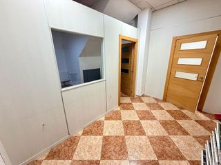 Local comercial en alquiler en Zona Centro - Ayuntamiento en Pinto