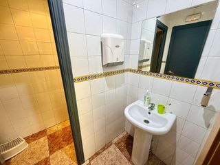 Local comercial en alquiler en Zona Centro - Ayuntamiento en Pinto