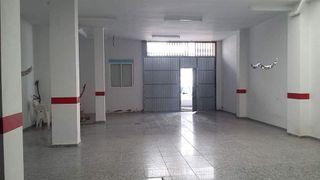 Garaje en venta en Olvera