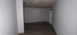 Local comercial en venta en El Castell-Poble Vell en Castelldefels