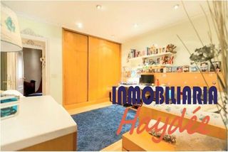 Piso en venta en Las Arenas Centro en Getxo