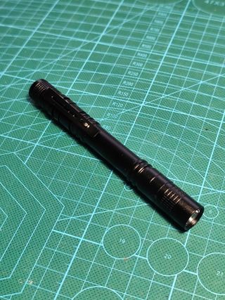 Linterna LED Aluminio + Nava. multiusos tipo suiza