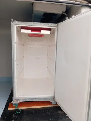 Cajón isotermo IR 04-2030 valido hasta 2039