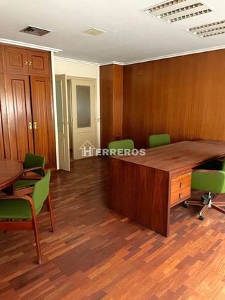Oficina en venta en Centro en Logroño
