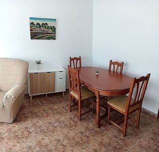 Casa adosada en alquiler en Ares