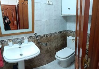 Casa adosada en alquiler en Ares