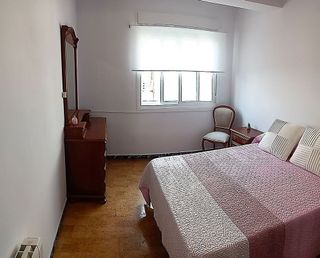 Casa adosada en alquiler en Ares