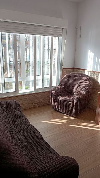 Casa adosada en alquiler en Ares