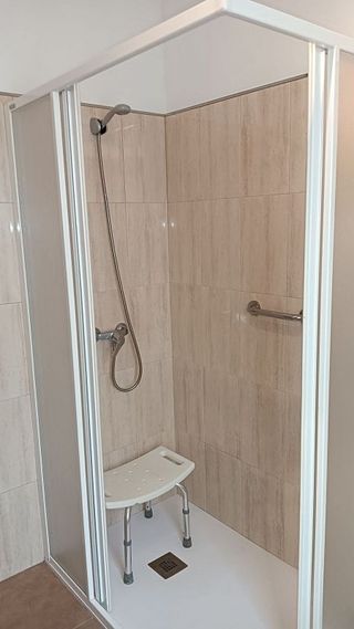 Casa adosada en alquiler en Ares