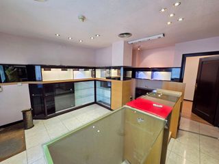 Local comercial en venta en San Juan en Pamplona