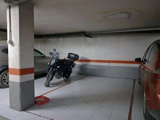 Garaje en venta en Requena