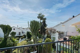 Casa adosada en alquiler en Nagüeles Alto en Marbella