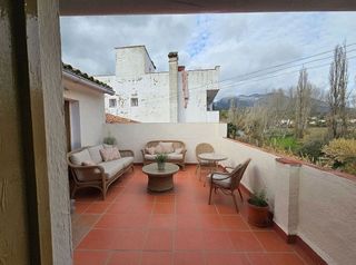 Casa adosada en venta en Cortes de la Frontera