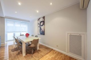 Piso en alquiler en Pacífico en Madrid