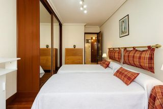 Piso en alquiler en Puerto Chico en Santander