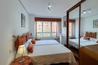 Piso en alquiler en Puerto Chico en Santander