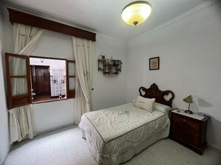 Piso en venta en Carmona