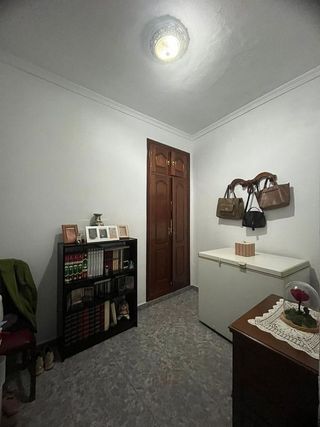 Piso en venta en Carmona