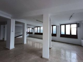 Local comercial en venta en Elda