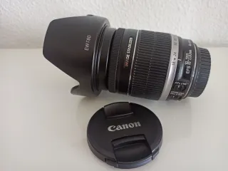 Objetivo Canon EFS 18-200mm IS EW-78D