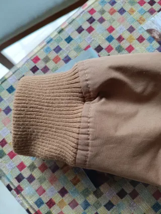 Cazadora Camel con Capucha