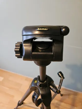 Trípode Start 63 de Hama para cámaras