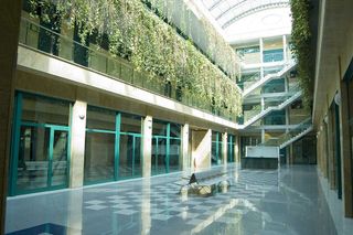 Oficina en alquiler en El Juncal - Av. de la Paz en Sevilla