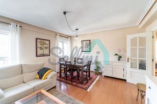 Piso en alquiler en Santo Domingo en Oviedo