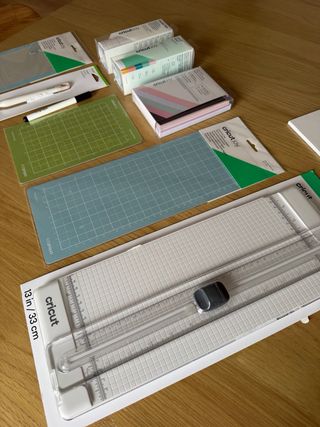 Cricut Joy + Materiali Originali