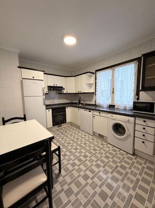 Piso en alquiler en Milán - Pumarín - Teatinos en Oviedo