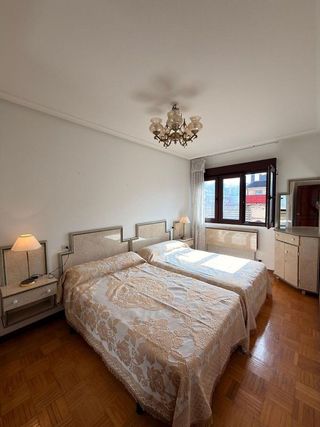 Piso en alquiler en Milán - Pumarín - Teatinos en Oviedo