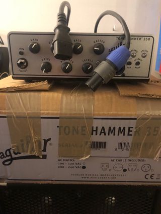 Aguilar Tone Hammer 350 Cabezal Bajo