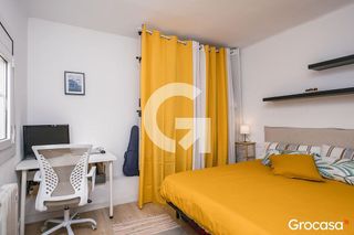 Piso en venta en El Turó de la Peira en Barcelona