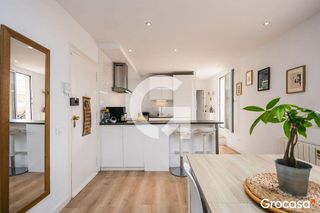 Piso en venta en El Turó de la Peira en Barcelona