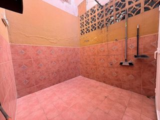 Casa adosada en venta en La Granja-La Colina-Los Pastores en Algeciras