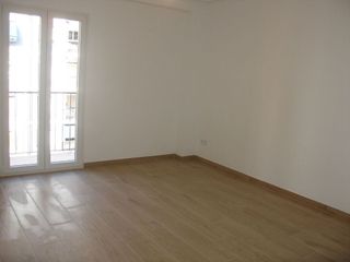 Piso en alquiler en Nou Moles en Valencia