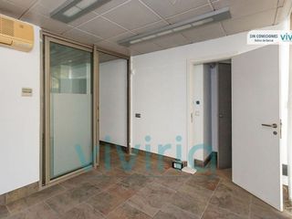 Local comercial en alquiler en Este en Castellón de la Plana