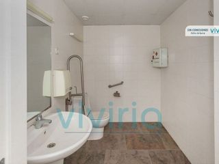 Local comercial en alquiler en Este en Castellón de la Plana