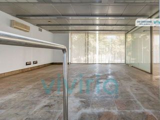 Local comercial en alquiler en Este en Castellón de la Plana