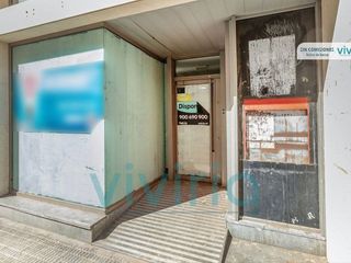 Local comercial en alquiler en Este en Castellón de la Plana