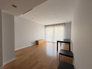 Piso en alquiler en Canillas en Madrid