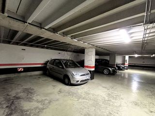 Garaje en alquiler en Barrio de Abando en Bilbao