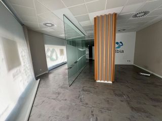 Local comercial en alquiler en Barrio de Abando en Bilbao