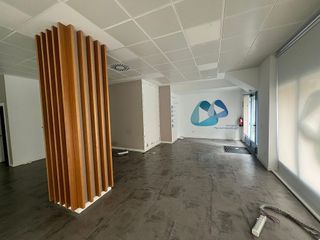 Local comercial en alquiler en Barrio de Abando en Bilbao