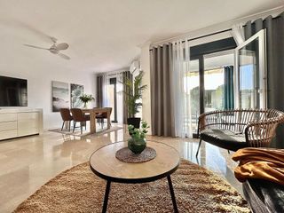 Casa adosada en alquiler en Benahavís