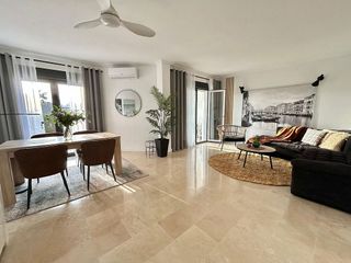 Casa adosada en alquiler en Benahavís