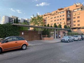 Garaje en venta en Las Tablas en Madrid