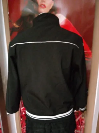 Chaqueta Joma Negra y Blanca